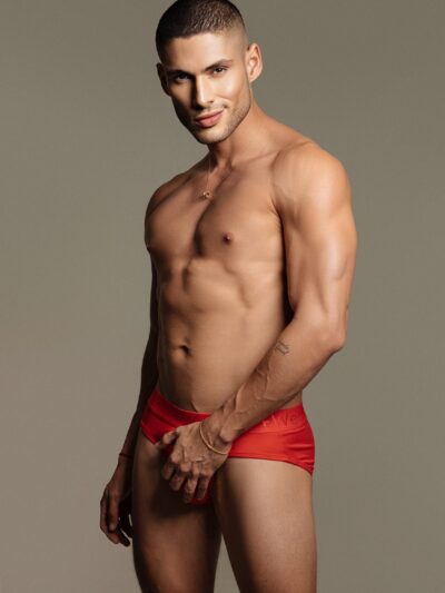Brief Rojo